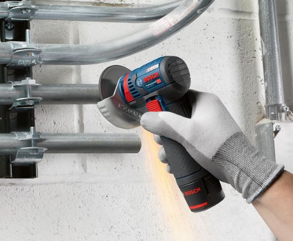 🪚 Bosch GWS 12V 76 Professional Akku Winkelschleifer Set für 109,99€ (statt 124€)