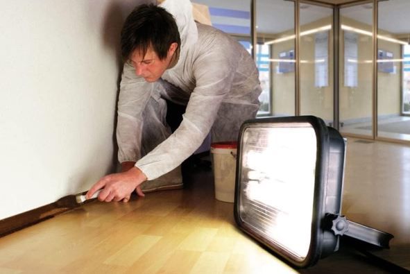 👷🏼 as Schwabe Spectra Arbeitsleuchte, 108W, 8.700lm für 29,70€ (statt 60€)