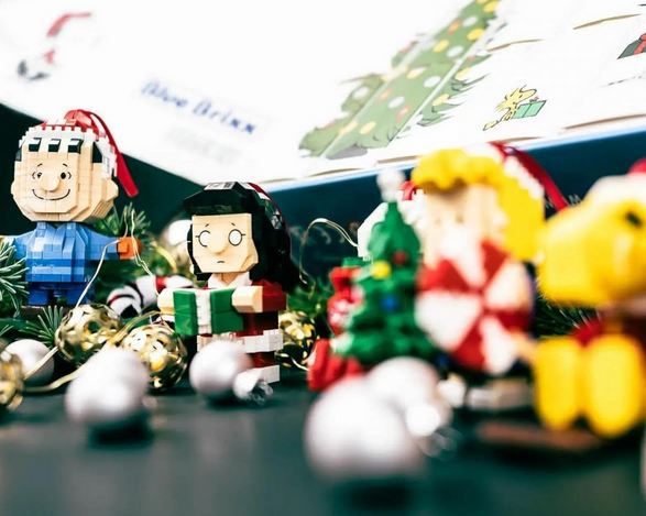 🧱 BlueBrixx Pro 108654 Peanuts Adventskalender mit 9.128 Teilen für 39,96€ (statt 50€) 🧱 BlueBrixx Pro 108654 Peanuts Adventskalender mit 9.128 Teilen für 39,96€ (statt 50€)