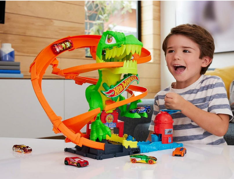 Hot Wheels City T Rex Feuerschlacht Streckenset für 25,42 (statt 34€)