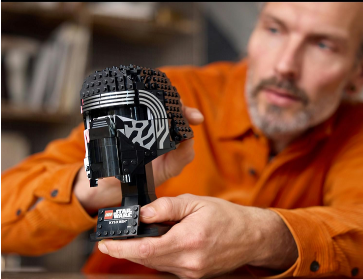 LEGO Star Wars 75415 Kylo Ren Helm für 51,99€ (statt 65€)