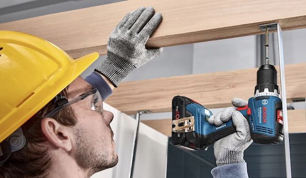 🔩 Bosch Professional Akku Bohrschrauber GSR 18V 65 inkl. 2 Akkus für 208,98€ (statt 258€)