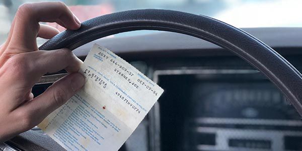 🪪 Digitaler Fahrzeugschein per App ab sofort verfügbar – Alle Informationen zusammengefasst 🪪 Digitaler Fahrzeugschein per App ab sofort verfügbar – Alle Informationen zusammengefasst