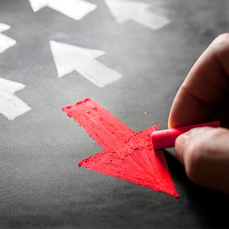 📆 Neuerungen Dezember 2025: Rente, Deutsche Bahn, Auto-Fernlenkung, Verbraucherrechte