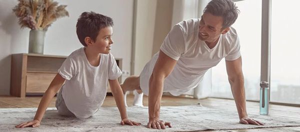 Lokal: Gratis Familienset bei der AOK Bayern Lokal: Gratis Familienset bei der AOK Bayern