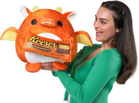 🐲 Zuru Snackles Dragon Reeses Plüschtier, 36cm für 19,43€ (statt 30€)