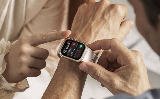 ⌚ Huawei Watch D2 mit 1,82 AMOLED Display & Gesundheitsfunktionen für 250,43€ (statt 303€)