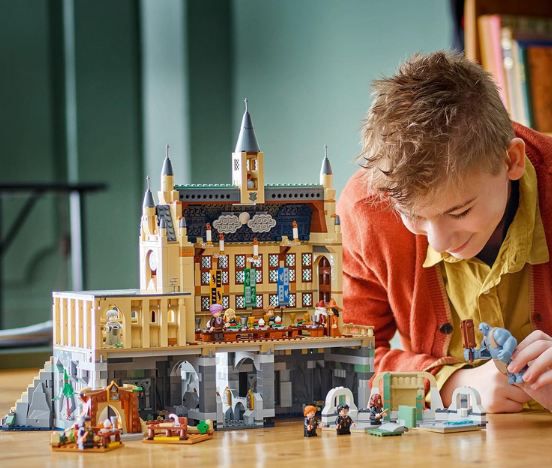 🧙‍♂️ LEGO 76435 Harry Potter Schloss Hogwarts: Die Große Halle für 128,20€ (statt 143€)