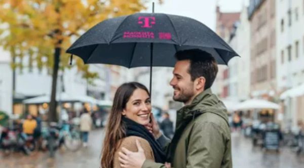 Magenta Moments: Regenschirm gratis abholen - ab dem 20.11.2025 Magenta Moments: Regenschirm gratis abholen ab dem 20.11.2025