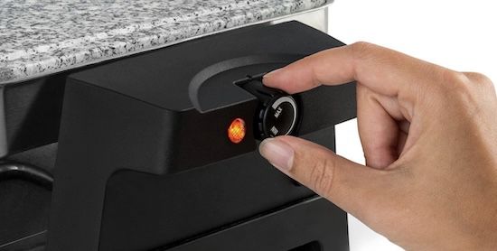 🥓 Klarstein Sirloin Raclette Grill mit 8 Stahlpfannen für 56,94€ (statt 66€)