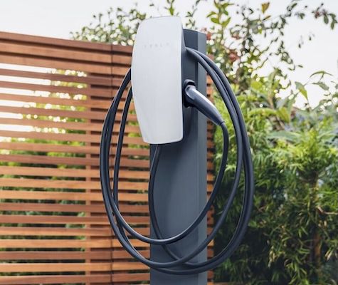 ⚡️ Tesla Wall Connector (Gen 3) Typ 2 inkl. 7,3 m Kabel für 449,34€ (statt 520€)