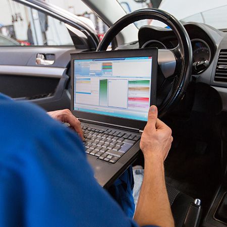 🚗 TÜV: Strengere EU-Regeln rund um Gebrauchtwagenkauf & Verkauf ab 2026