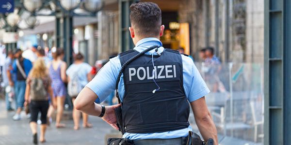 ⚠️ Neue Betrugsmasche zu Weihnachten: Seltsame wiederkehrende Lastschriften