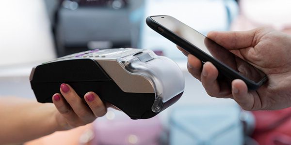 💳 EU-Gesetz bricht Apple-Monopol – Volksbanken starten iPhone-Zahlung ohne Apple Pay 💳 EU Gesetz bricht Apple Monopol – Volksbanken starten iPhone Zahlung ohne Apple Pay