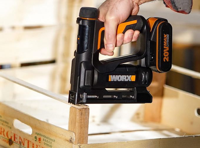 🔨 WORX WX843.9 NailForce Akku Nagler & Tacker für 79,99€ (statt 100€) 🔨 WORX WX843.9 NailForce Akku Nagler & Tacker für 79,99€ (statt 100€)