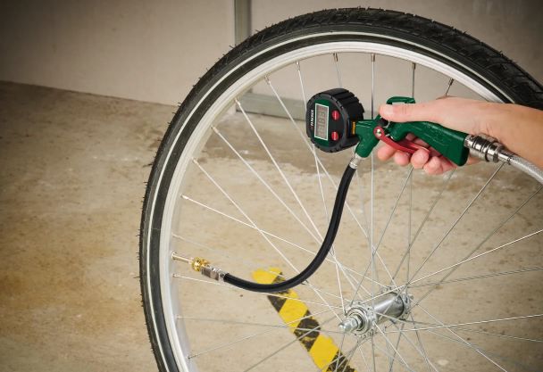 💨 Parkside PDLD 10 B2 Digitaler Reifenfüller, inkl. 10m Spiralschlauch für 18,94€ (statt 26€) 💨 Parkside PDLD 10 B2 Digitaler Reifenfüller, inkl. 10m Spiralschlauch für 18,94€ (statt 26€)