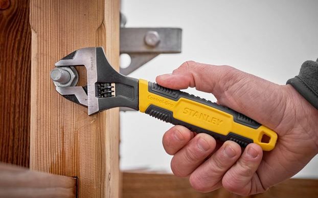 🔧 Stanley MaxSteel Einmaulschlüssel, verstellbar für 7,95€ (statt 13€)