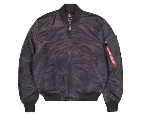 🧑‍✈️ Alpha Industries Bomberjacke MA 1 VF Vintage Fit 59 für 68,58€ (statt 91€)
