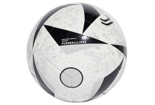 ⚽️ adidas Juventus Turin Home Club Ball Gr. 5 für 9,20€ (statt 23€)