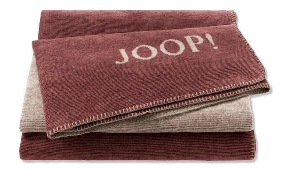 🫠 Joop! Melange Doubleface Decke in Rouge Chateau, 150x200 cm für 45,94€ (statt 65€)