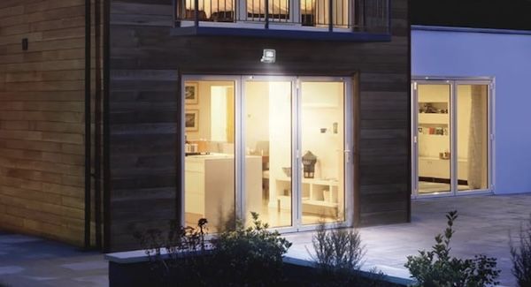 💡 Osram Endura Flood PC 50W LED Fluter IP65 ab 18,13€ (statt 25€)