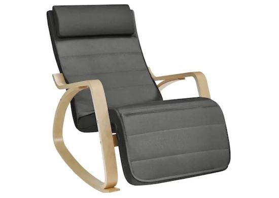 💺 SONGMICS Schaukelstuhl mit Armlehnen & verstellbarer Fußstütze ab 38,49€ (statt 67€)