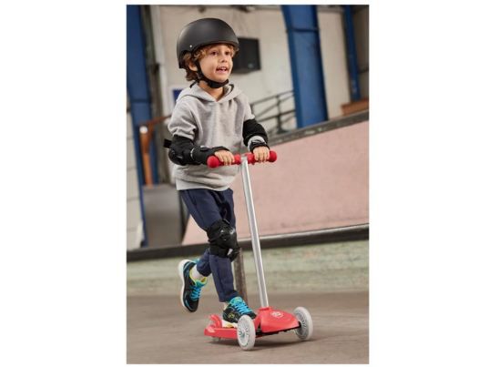 🛴 Playtive 4 in 1 Tri Scooter mit Stützrädern für 20,94€ (statt 40€)