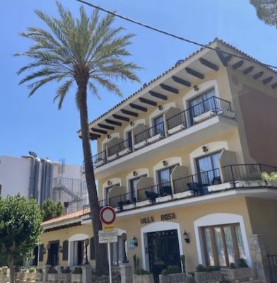 😎 Mallorca (Peguera): 7 ÜN/F im 3* Hostal Villa Rosa inkl. Gepäck & Flug ab 298€ p.P.