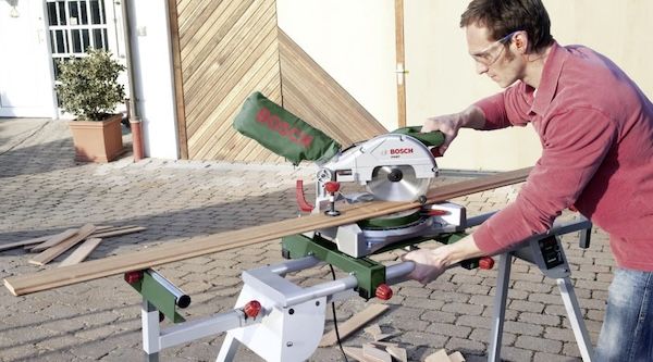 👷 Bosch Kappsägen- bzw. Arbeitstisch PTA 2400 für 79,90€ (statt 129€) 👷 Bosch Kappsägen bzw. Arbeitstisch PTA 2400 für 79,90€ (statt 129€)