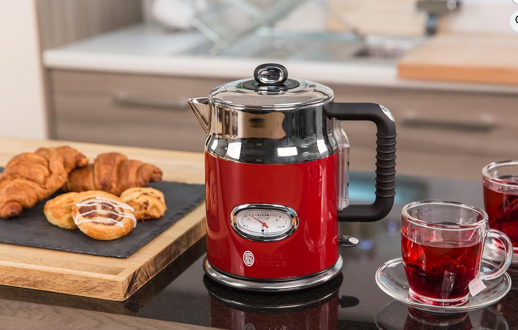 ♨️Russell Hobbs Retro Ribbon Wasserkocher (1,7 l, 2400 W) für 39,26€ (statt 46€)