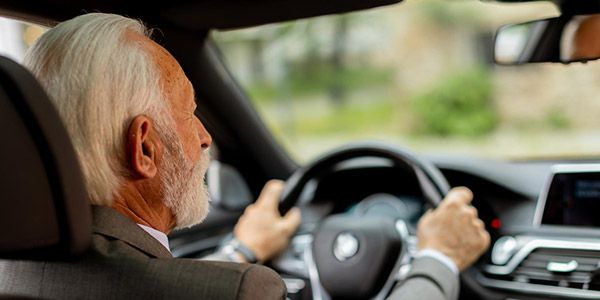 🚅 🎫 Gratis Deutschlandticket für Rentner: Unter einer entscheidenden Bedingung!