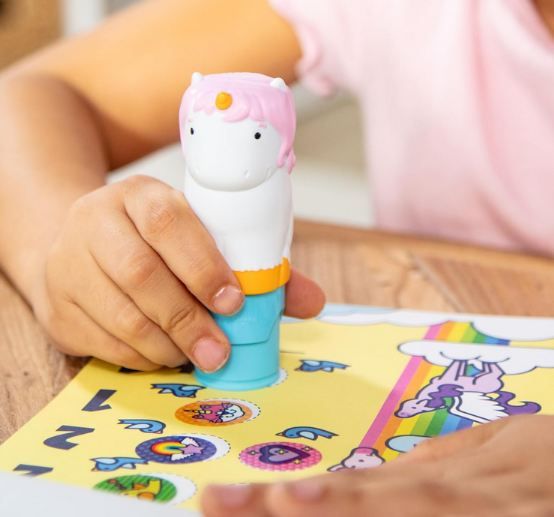 🦄 Melissa & Doug Sticker Wow Stempel Set Einhorn für 9,99€ (statt 17€)