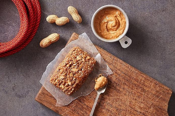 🥜 12er Pack Clif Bar Crunchy Peanut Butter Energieriegel (816g) für 16,99€ (statt 27€)