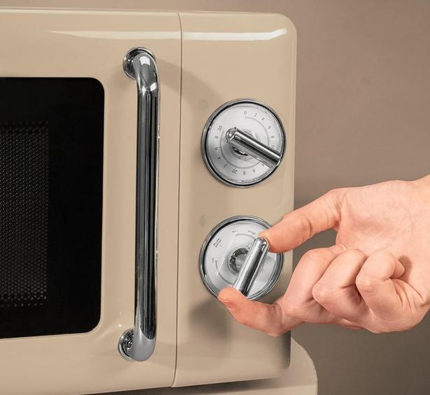 🍛 Cecotec Proclean 3010 Retro Mikrowelle, 20L, 700W für 55€ (statt 65€) 🍛 Cecotec Proclean 3010 Retro Mikrowelle, 20L, 700W für 55€ (statt 65€)