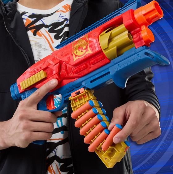 🔫 Nerf Loadout Shadowspeed Recon Blaster + Darts für 10,49€ (statt 19€)