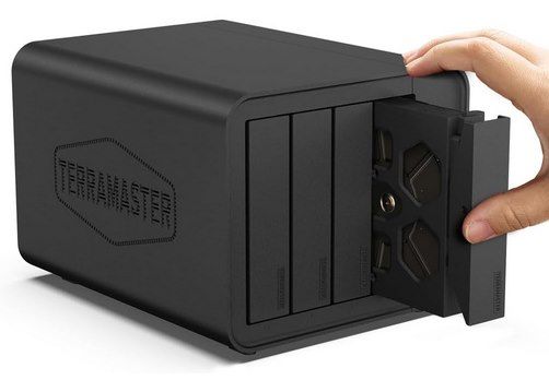 💾 TerraMaster D4 320 externes 4fach USB 3.2 Festplattengehäuse für 159,59€ (statt 186€)