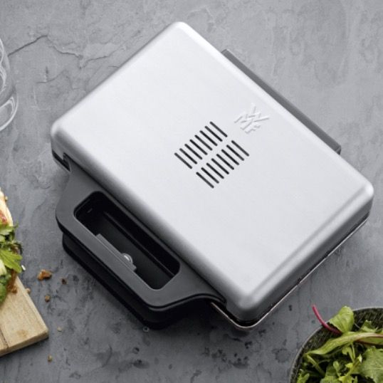 👨‍🍳 Amazon: WMF Mega Sale z.B. LONO Sandwich-Maker & -Toaster für 56€ (statt 65€)