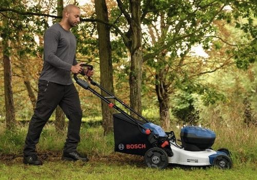 🌱 Bosch Akku-Rasenmäher Pro GRA18V2-46SP inkl. 2 Akkus für 830,99€ (statt 950€) 🌱 Bosch Akku Rasenmäher Pro GRA18V2 46SP inkl. 2 Akkus für 830,99€ (statt 950€)