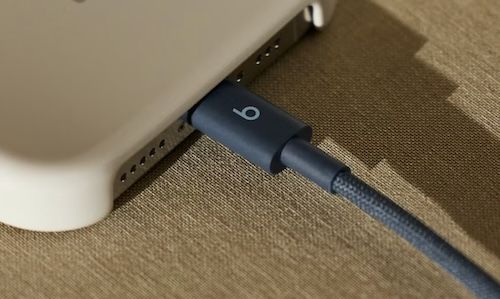 ⚡️ Beats USB C Kabel mit geflochtenem Nylon, 1,5m für 15€ (statt 25€)