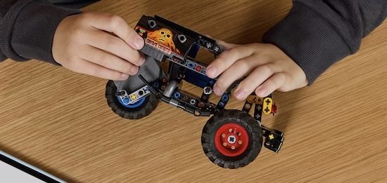 👨‍🔧 LEGO Technic Monster Jam Grave Digger – Feuer und Eis (42219) ab 18,99€ (statt 24€)