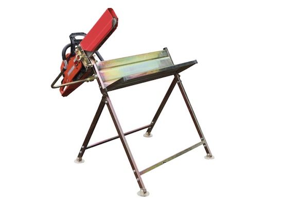 🪵 Fuxtec FX SH1 Sägebock mit Kettensägenhalter für 71€ (statt 80€)