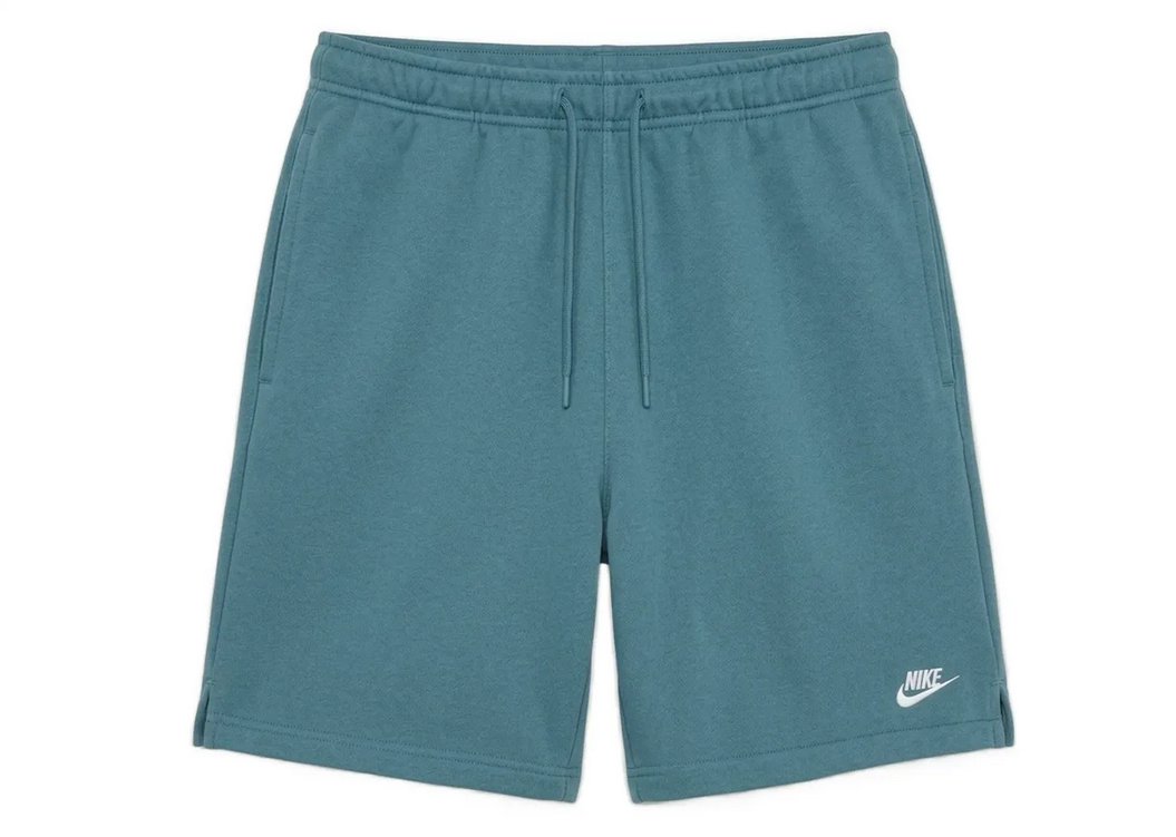 🩳 Nike FN3520 Club Flow Herren Shorts für 19,98€ (statt 31€)