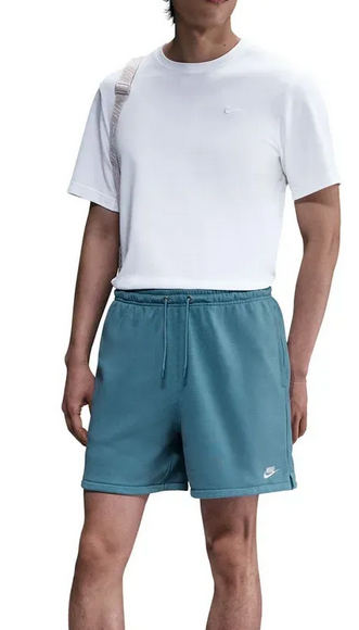 🩳 Nike FN3520 Club Flow Herren Shorts für 19,98€ (statt 31€)