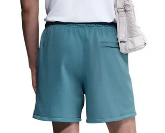 🩳 Nike FN3520 Club Flow Herren Shorts für 19,98€ (statt 31€)