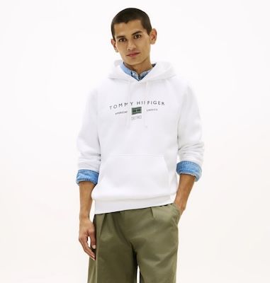 👕 Tommy Hilfiger Logo Graphic Hoody in Weiß ab 38,88€ (statt 54€) 👕 Tommy Hilfiger Logo Graphic Hoody in Weiß ab 38,88€ (statt 54€)