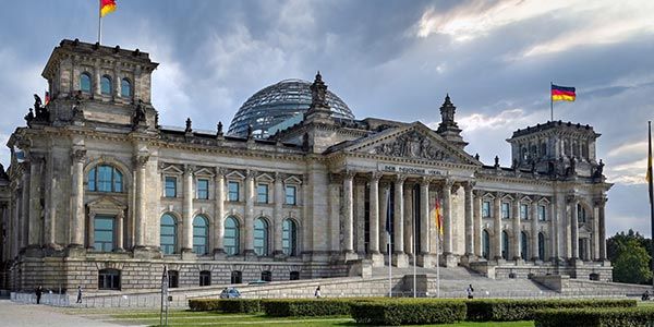 💰 Rentenerhöhung 2026 kommt: Wie viel Rente wird mehr auf dem Konto landen?