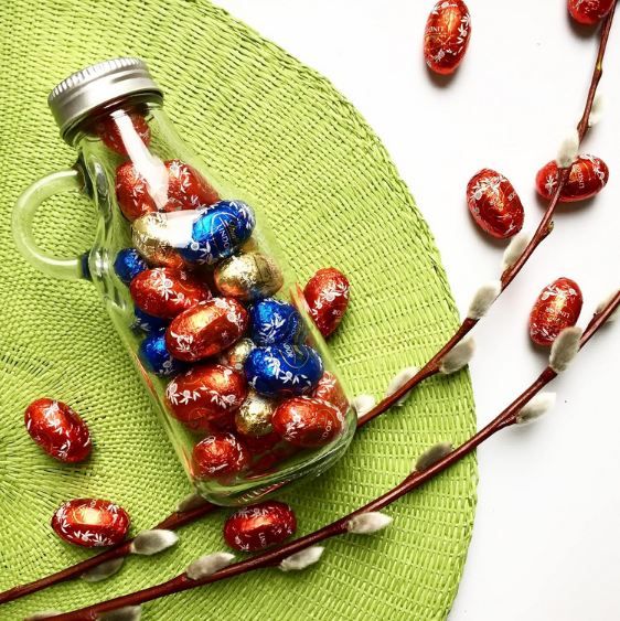 🍫 720g Lindt Lindor Eier in 3 Sorten, ca. 40 Eier ab 15,29€ (statt 20€)