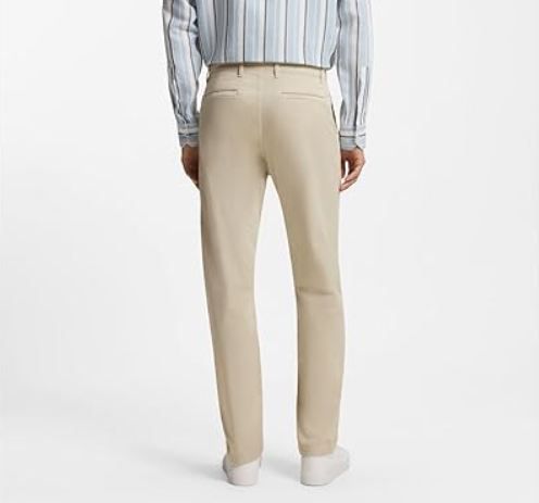 👖 BOSS Flat Tapered Chinohose in Beige für 49,50€ (statt 83€)