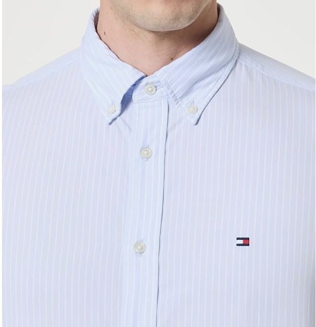 👔 Tommy Hilfiger Core Hairline Poplin Herren Freizeithemd für 47,92€ (statt 70€)