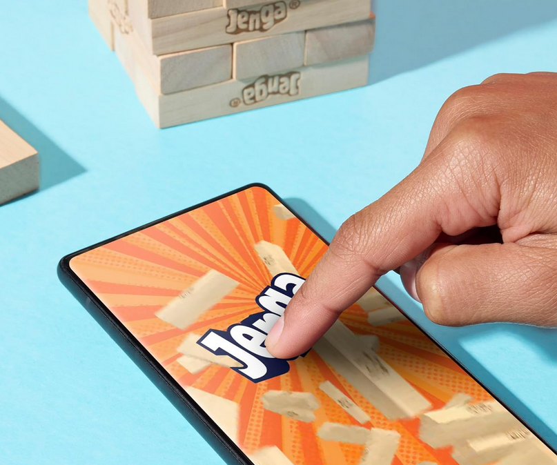 Hasbro Jenga Spiel mit digitalem Würfel (App) für 11,49€ (statt 18€)